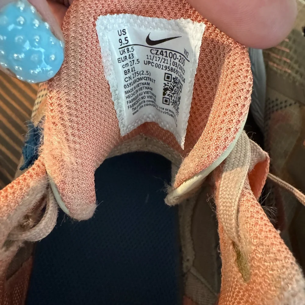 Nike Kyrie Flytrap 5, "Rattan Hemp" - Picture 3 of 4